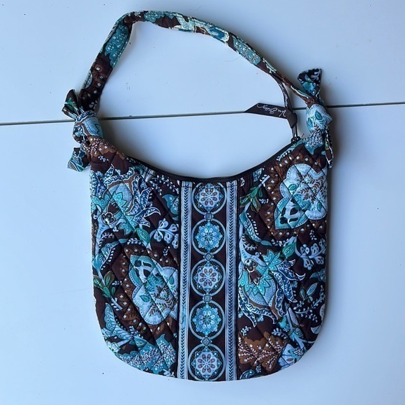Vera Bradley Handbags - Vera Bradley Java Blue Olivia